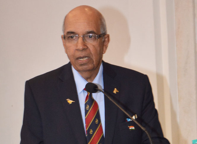 Admiral Madhvendra Singh PVSM, AVSM, ADC (Retd.) &Former Chief of Naval Staff, addressing the audience during installation ceremony.