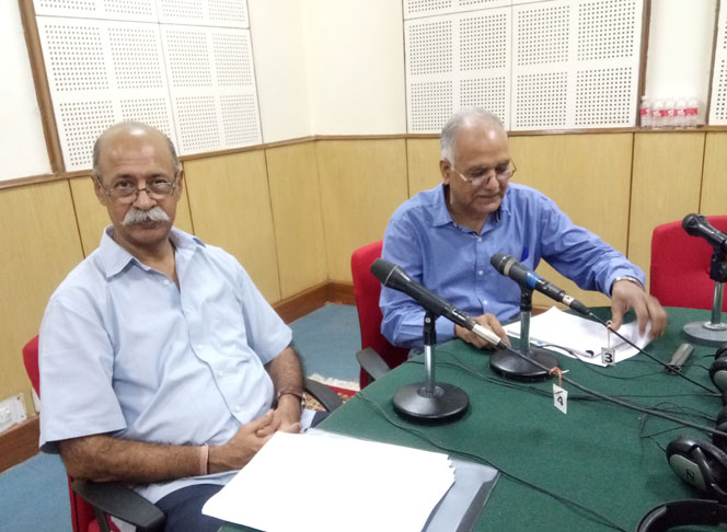 Brig Karan Singh Rathore (Retd) Sainik Kalyan Board, Raj. and Mr. Bhim Prakash Sharma, Program Head, All India Radio Jaipur during the recording of Sajag Sainik