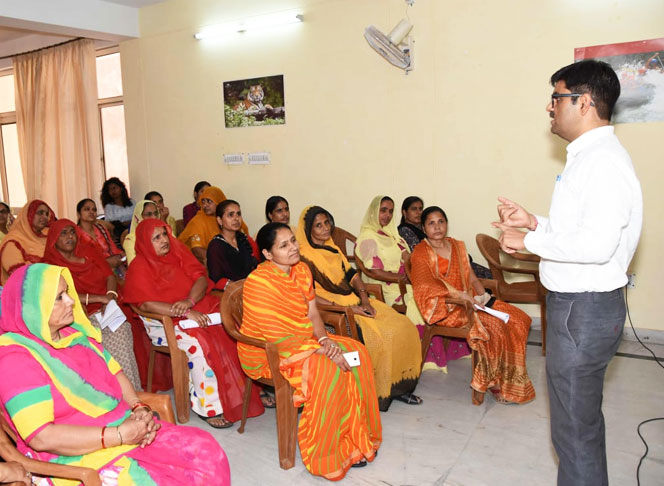 CA Amit Sharma conducting financial literacy and awareness session at War Widowsâ€™ Hostel, Jaipur